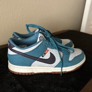 Nike dunk low SE Next nature youth 6Y = 7.5 women’s